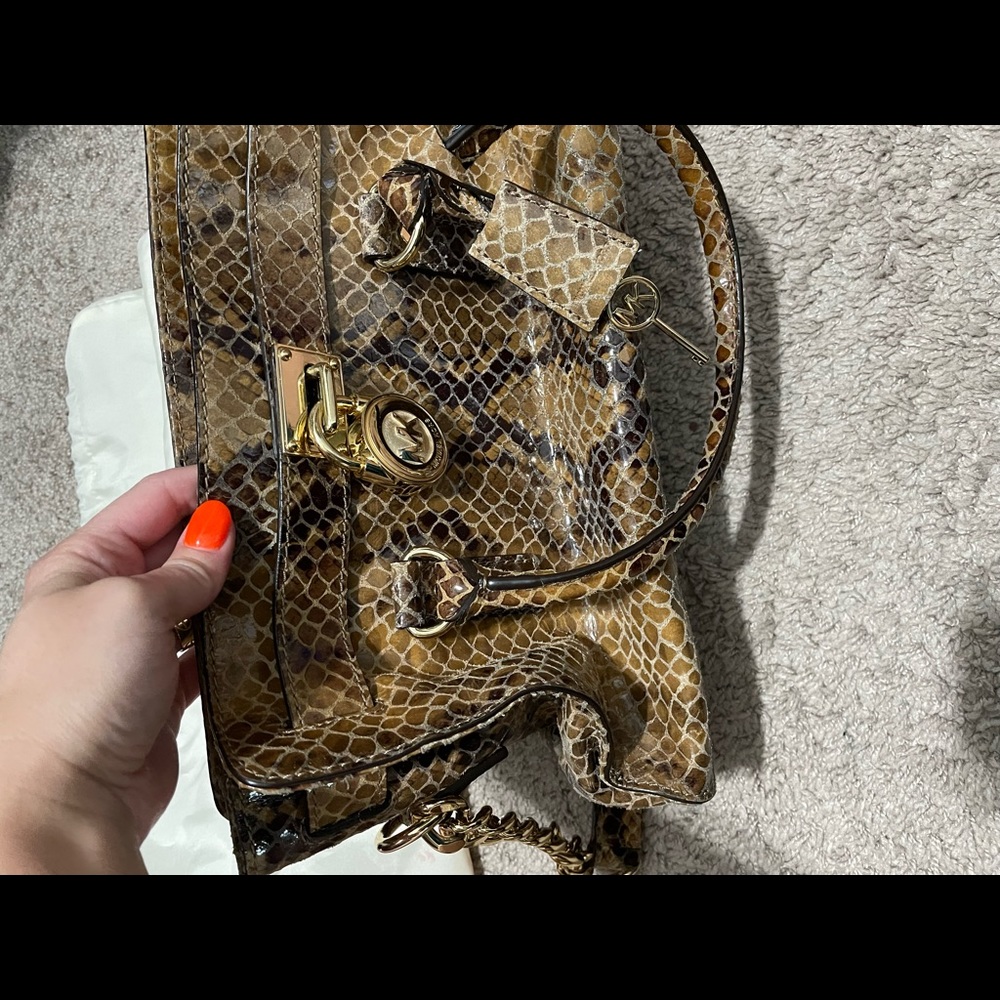 MK purse